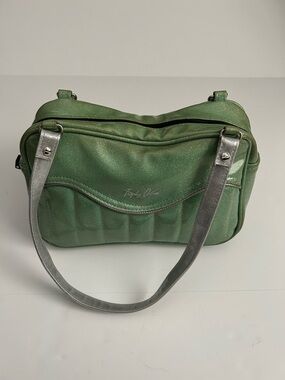 Trophy Queen Green Shoulder Bag with Silver Handles